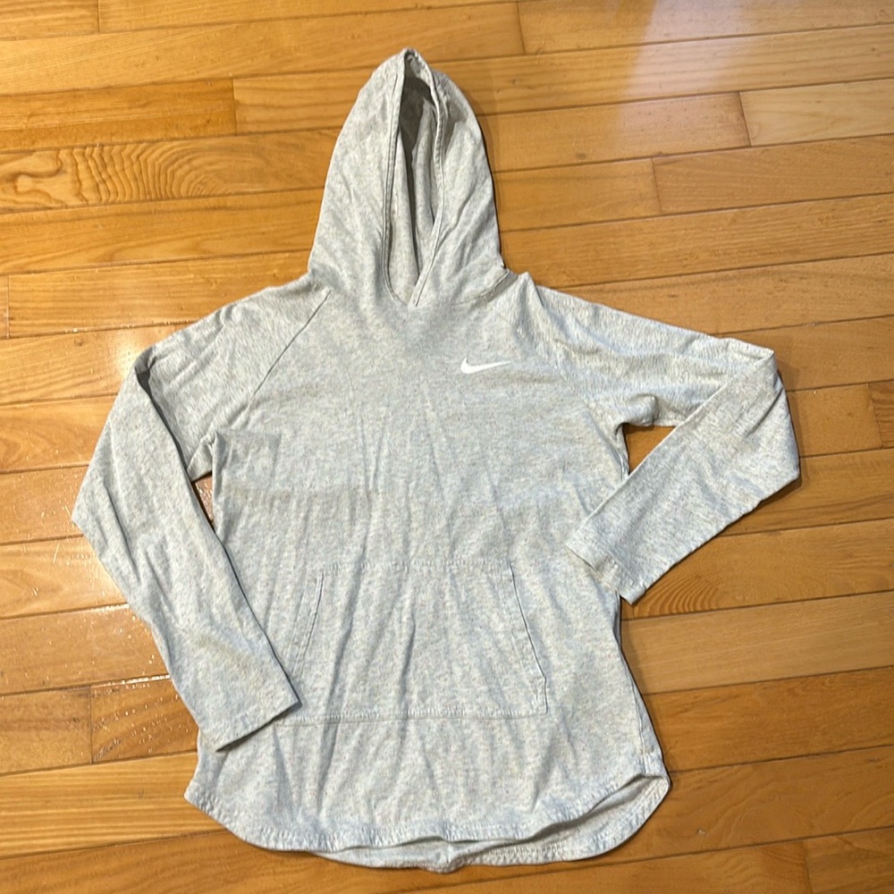 Nike long sleeve hooded tshirt